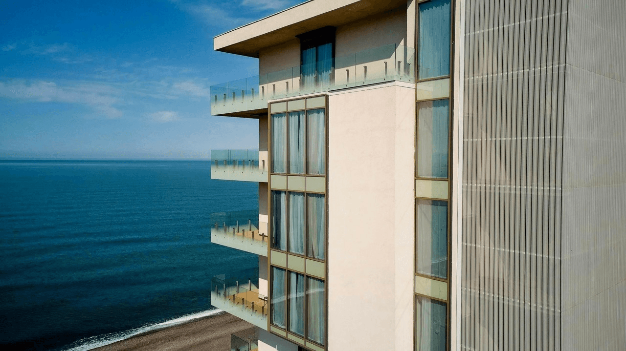 Magnetic Beach Resort 2