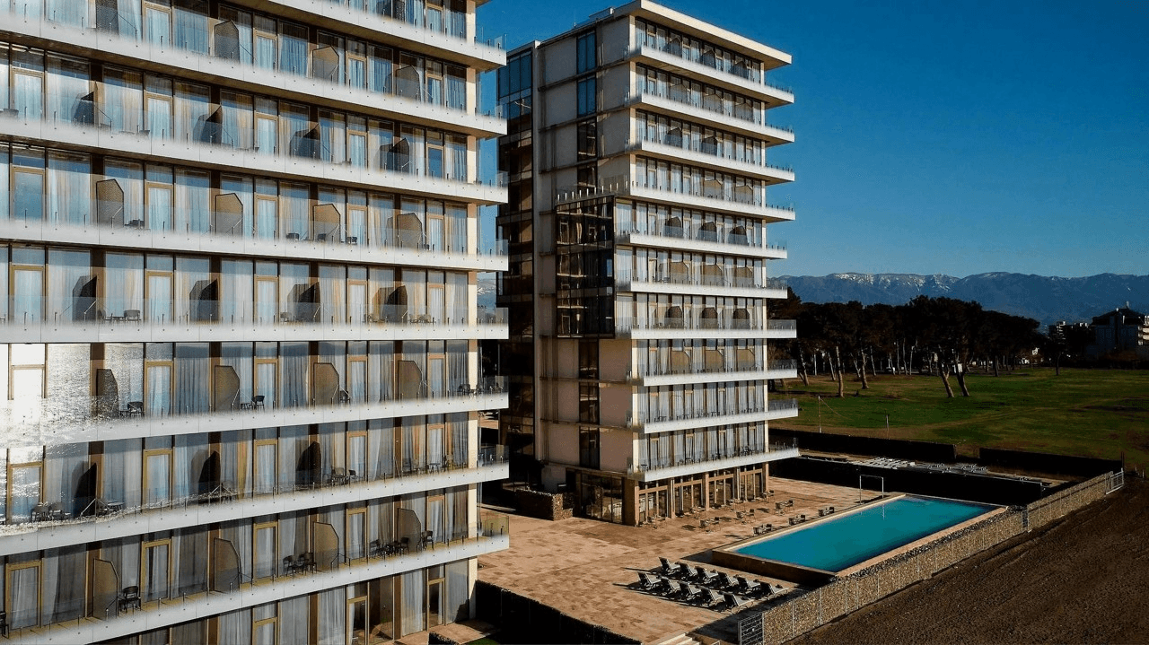 Magnetic Beach Resort 1