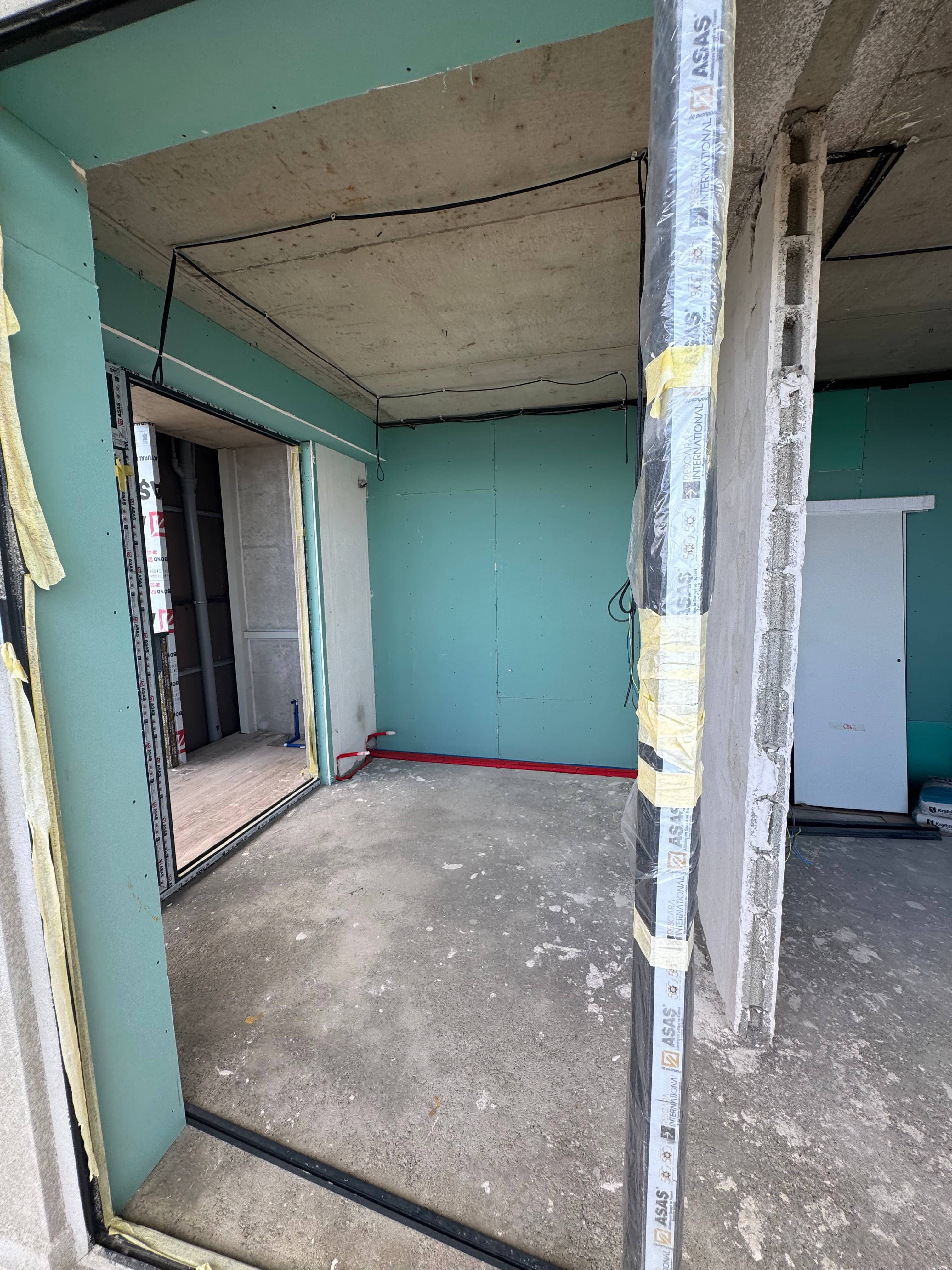 1-room, 51 m²