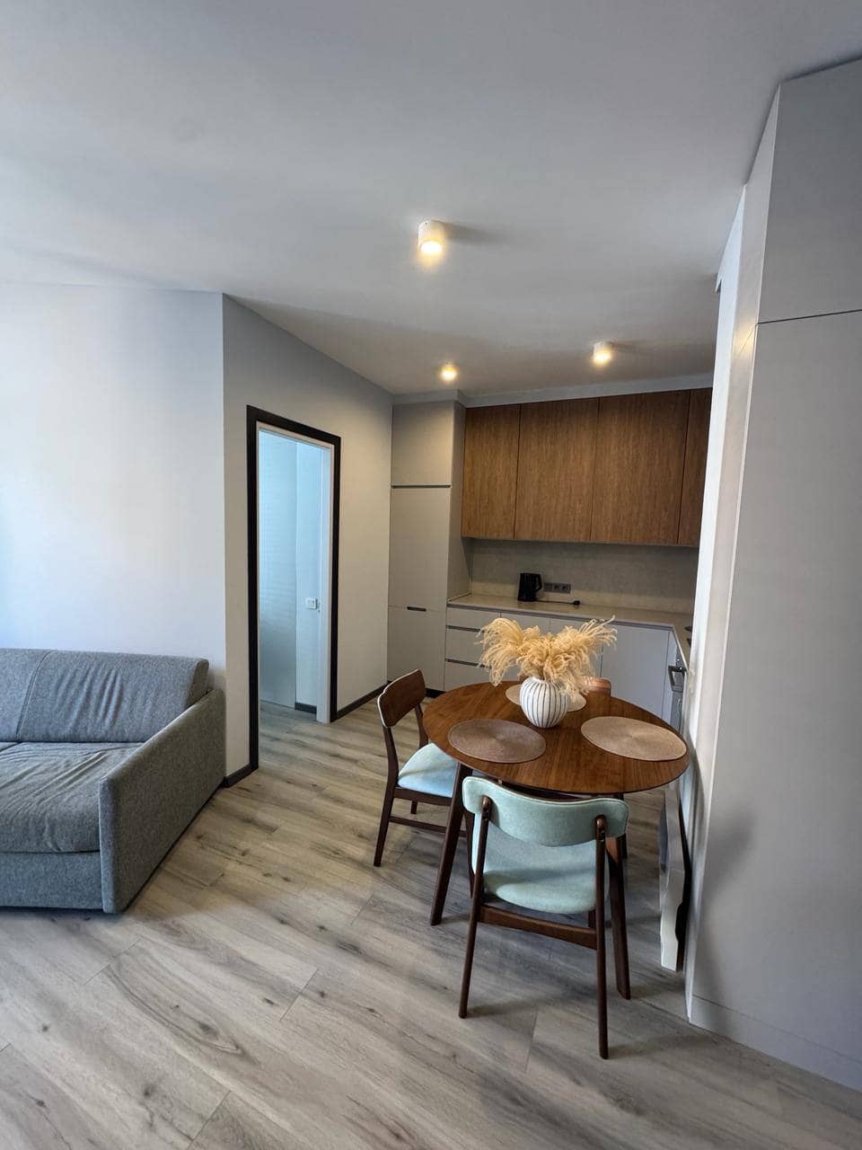 apartment image 1