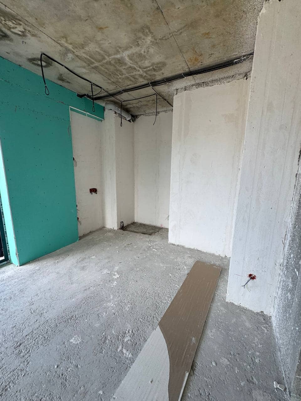 apartment image 2