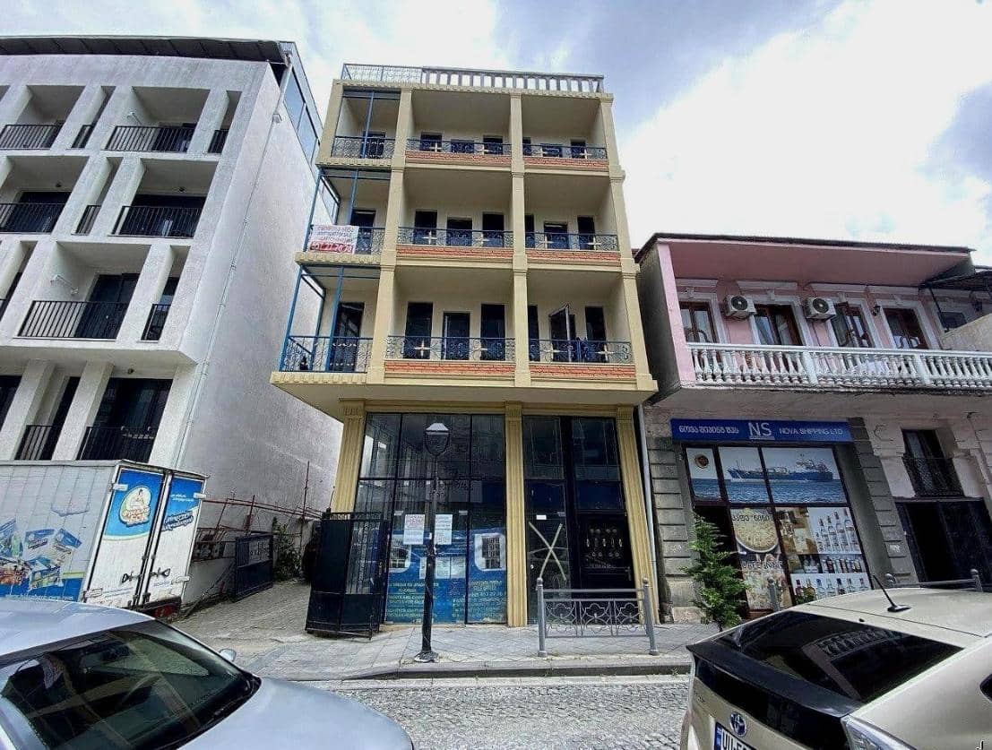 Revaza Komakhidze str., 7
